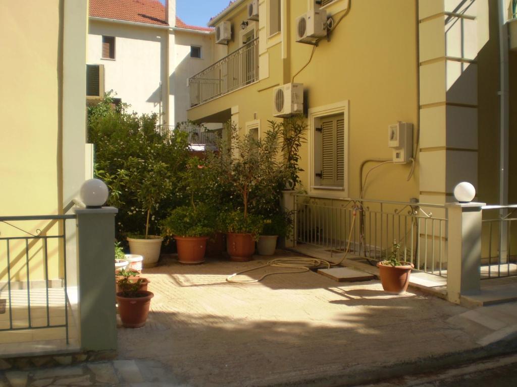 Evangelia Agia Efimia Buitenkant foto